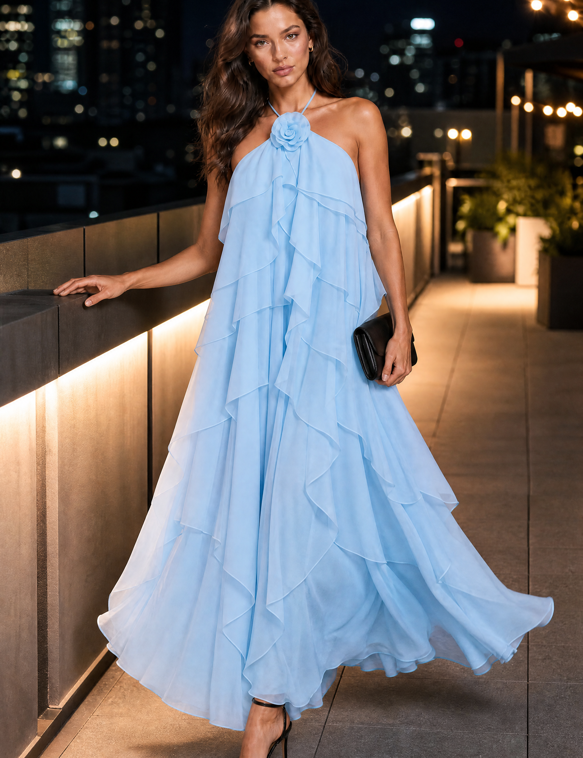 Robe longue dos nu à volants | Variante Bleu - Lifestyle | Lounelle Paris
