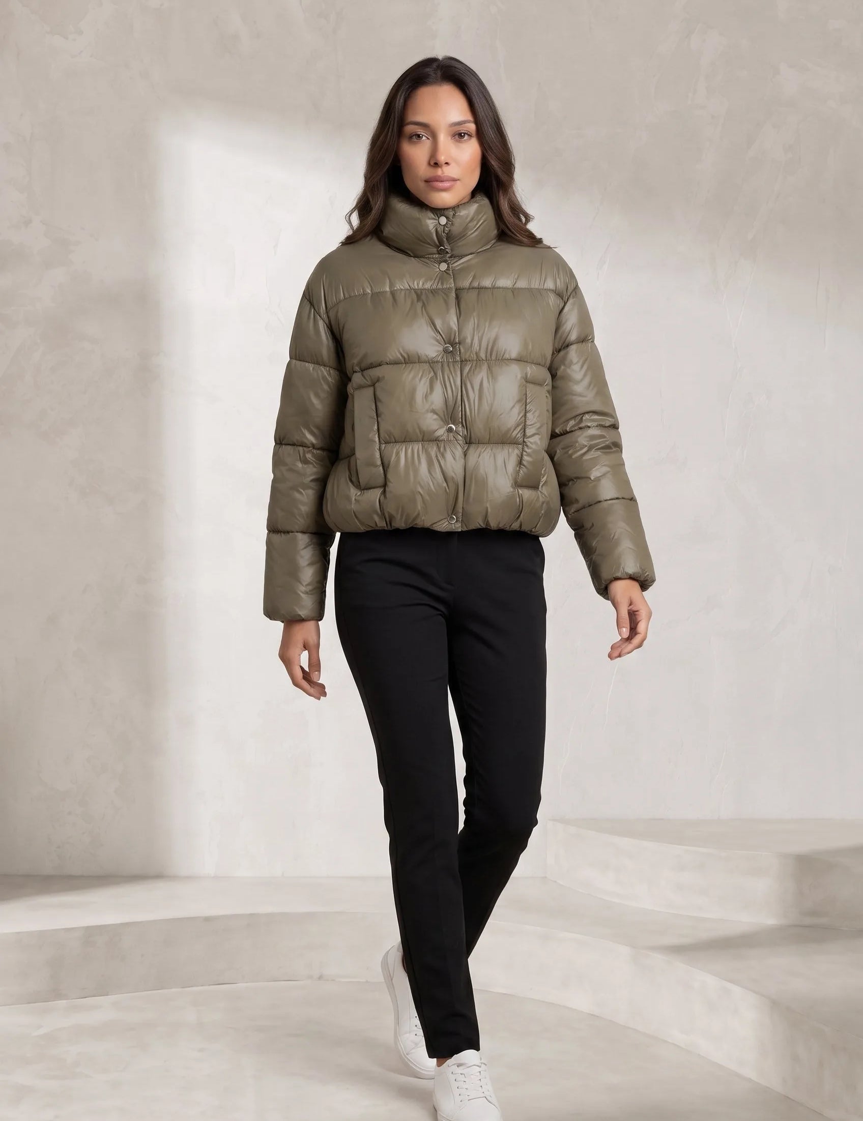 Doudoune olive matelassée col montant | Lounelle Paris