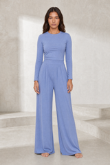 Ensemble bleu col rond taille marquée