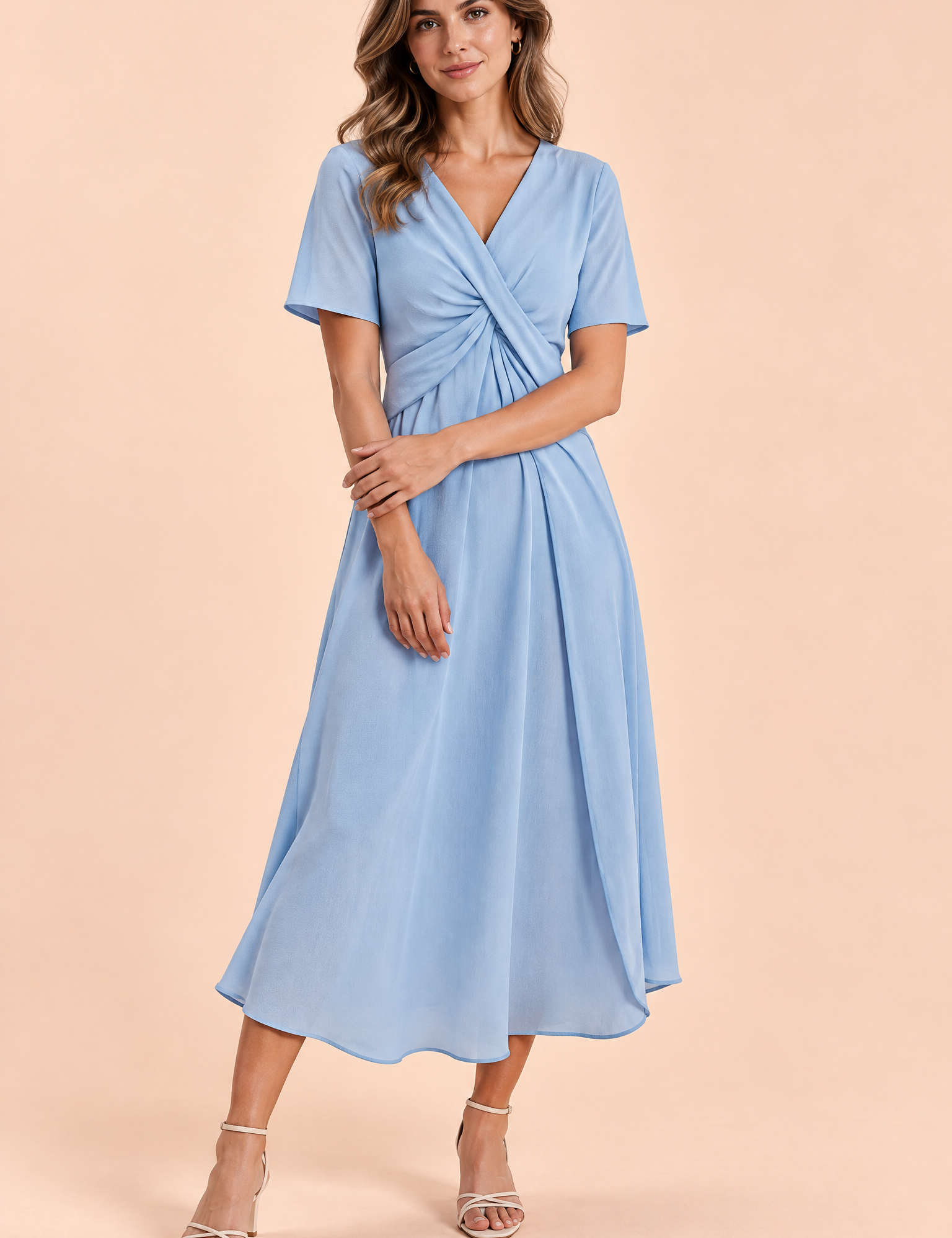 Robe portefeuille bleu clair à col V | Vue de face | Lounelle Paris
