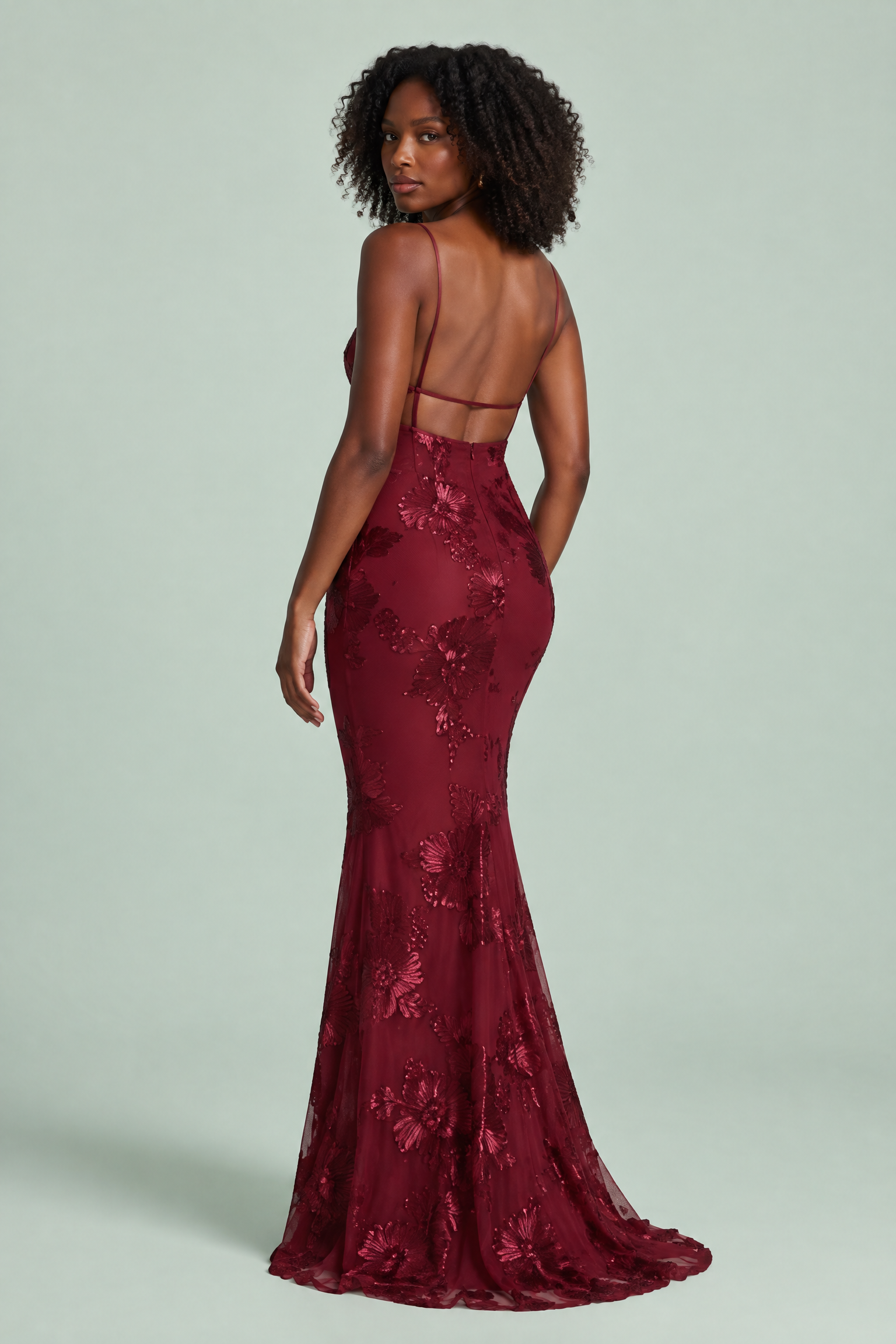 Robe longue bordeaux à broderies florales | Vue de dos | Lounelle Paris