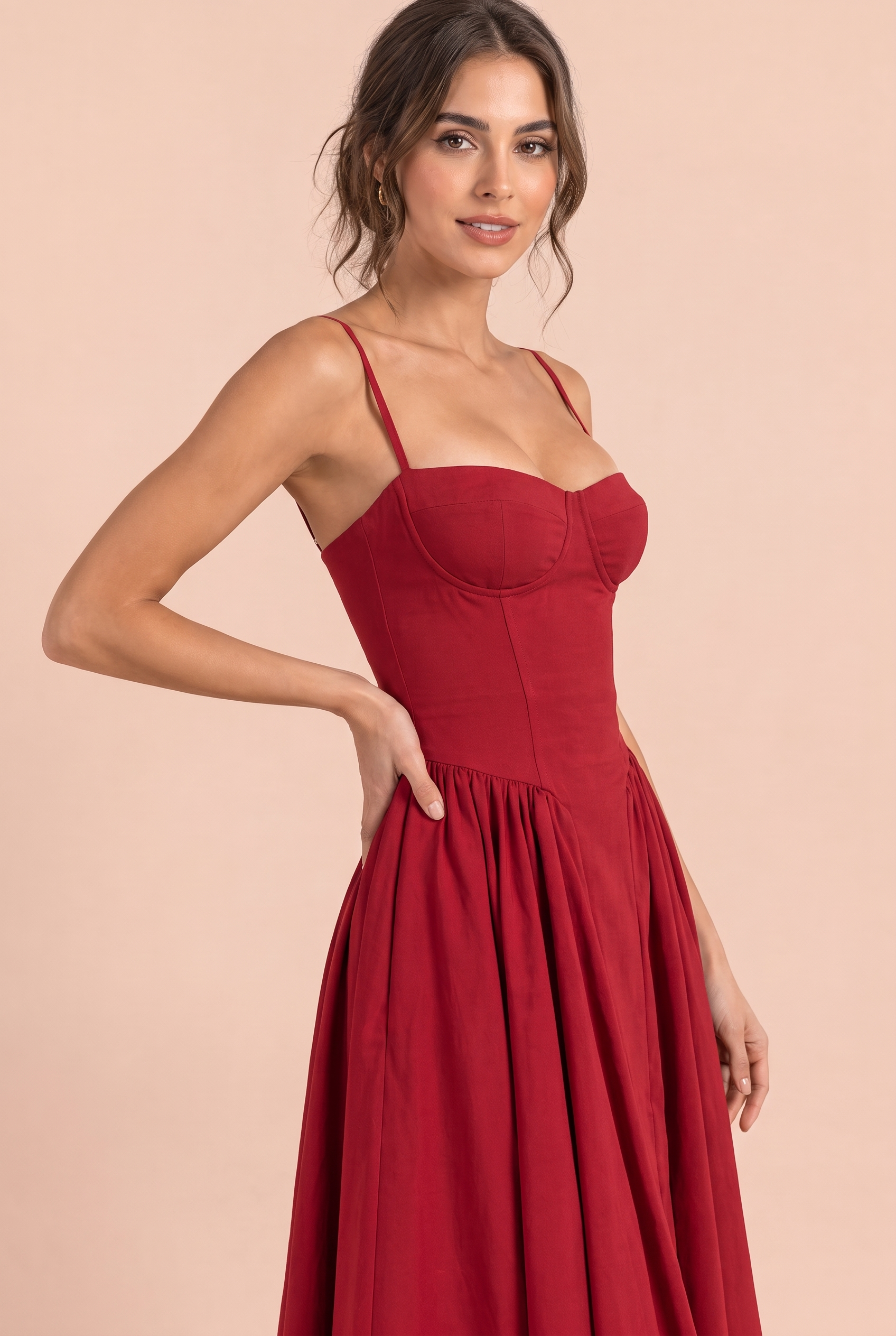 Robe bustier midi rouge | Vue rapprochée | Lounelle Paris