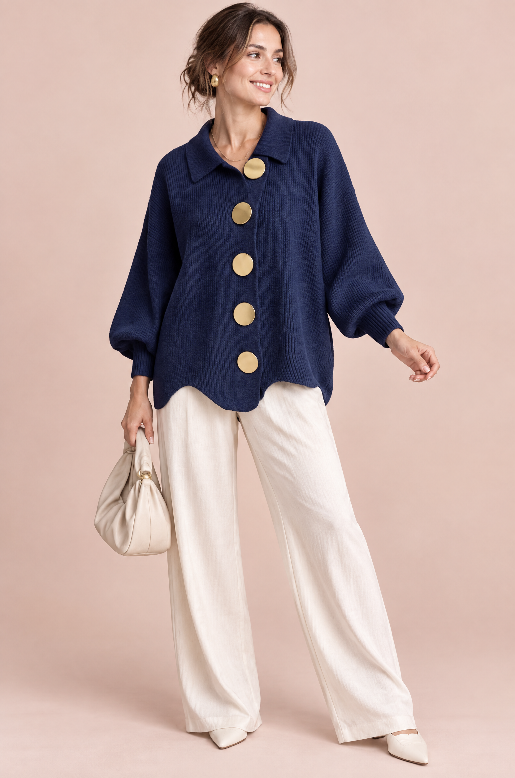 Cardigan oversize bleu marine à col | Vue de face | Lounelle Paris