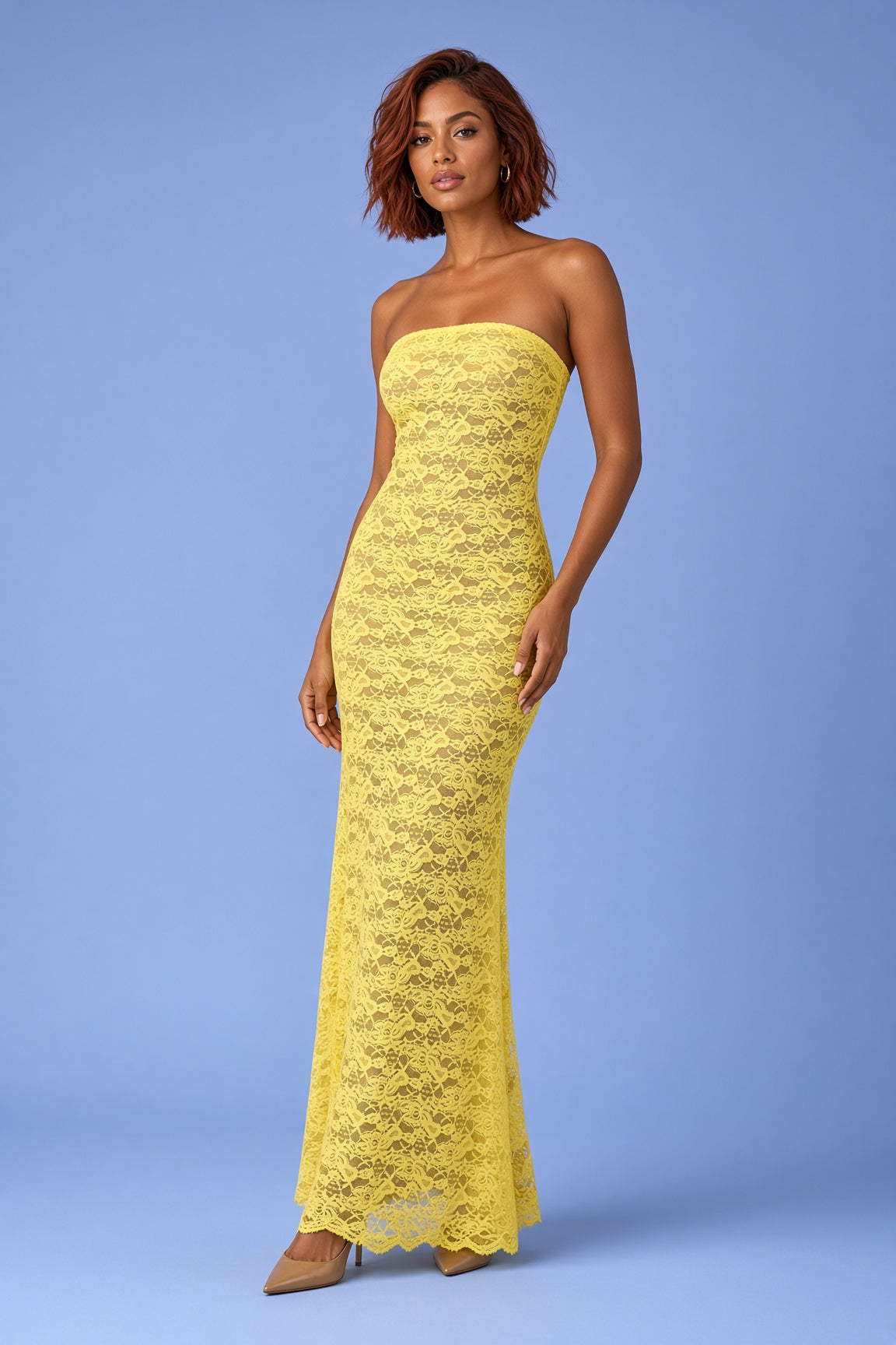 Robe longue jaune en dentelle à bandeau avec détail foulard | Vue de face | Lounelle Paris