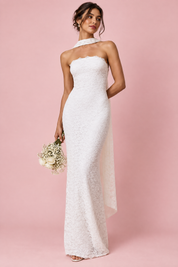 Robe longue moulante blanche en dentelle, bustier avec détail foulard | Vue de face | Lounelle Paris