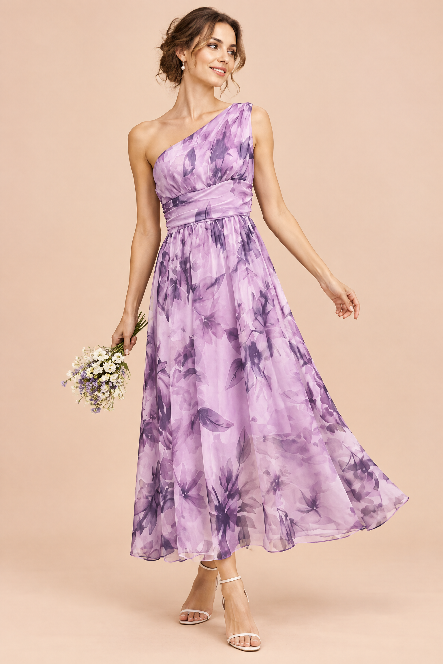 Robe longue fleurie violet clair à une épaule, coupe trapèze | Vue de face | Lounelle Paris