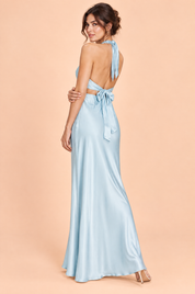 Robe longue bleu poudré à fronces et col V | Vue de dos | Lounelle Paris