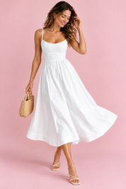 Robe midi blanche plissée évasée | Vue en mouvement | Lounelle Paris
