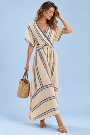 Robe portefeuille beige à col V | Vue de face | Lounelle Paris