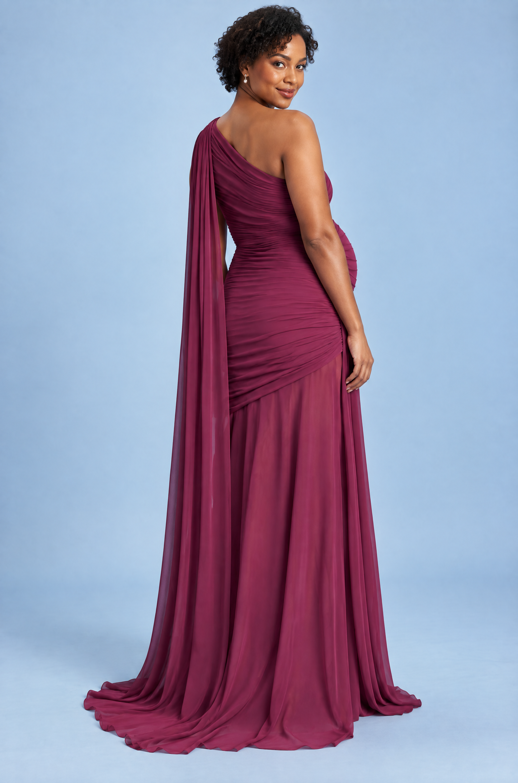 Robe longue de grossesse rouge poudré à encolure asymétrique, manche à nœud et ceinture | Vue de dos | Lounelle Paris