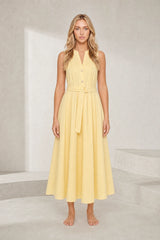 Robe jaune col en V ceinturée