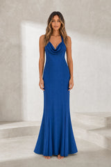 Robe longue bleue col licou