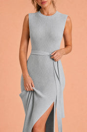 Robe longue en maille fendue | Vue rapprochée | Lounelle Paris