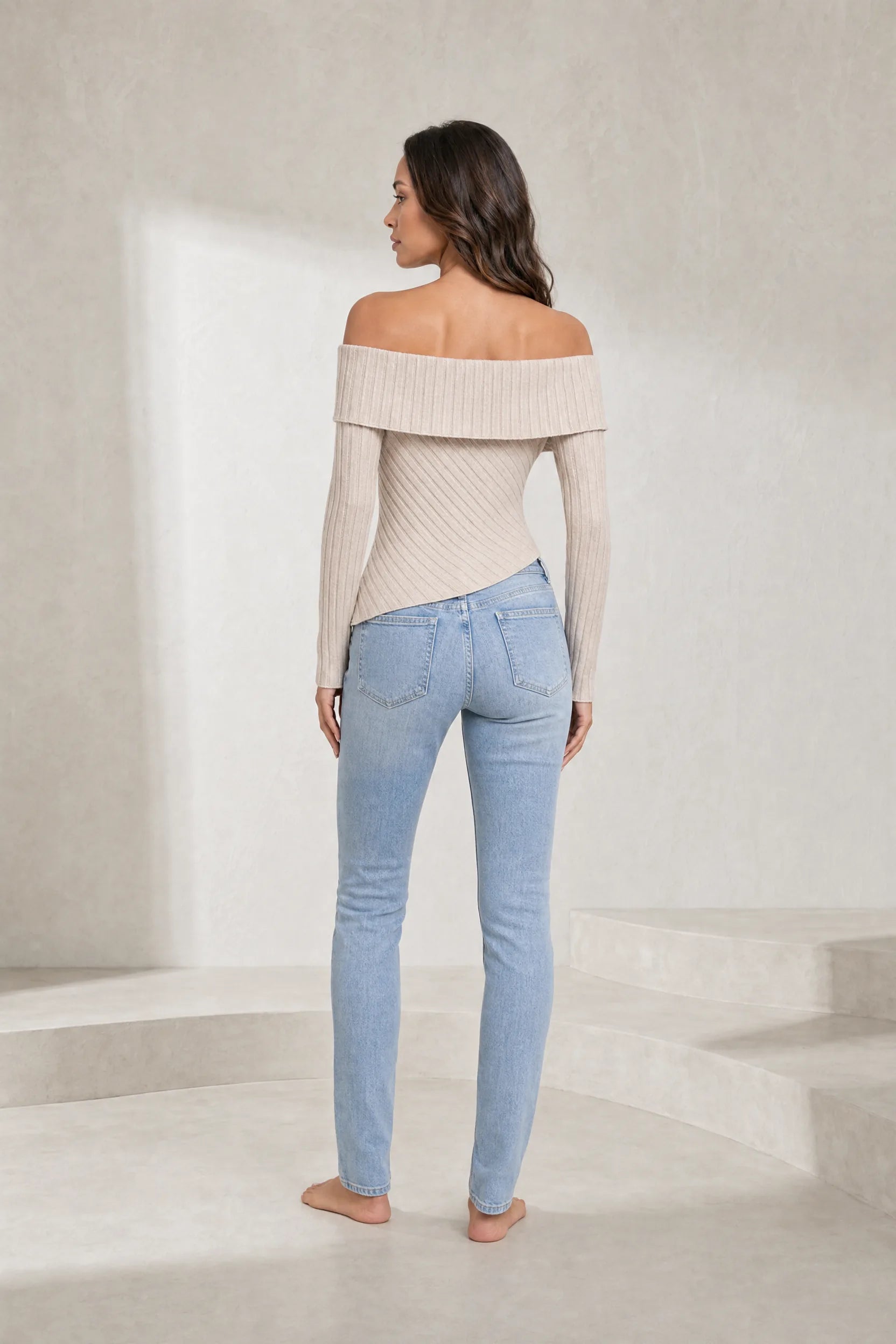 Top beige épaules dénudées asymétrique | Lounelle Paris